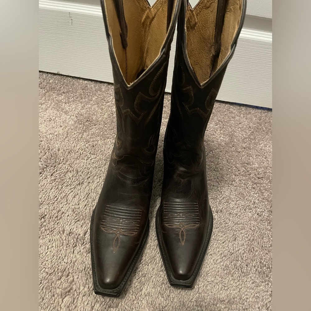 J.B. Dillon JNW2300 women’s boots size 9.5c